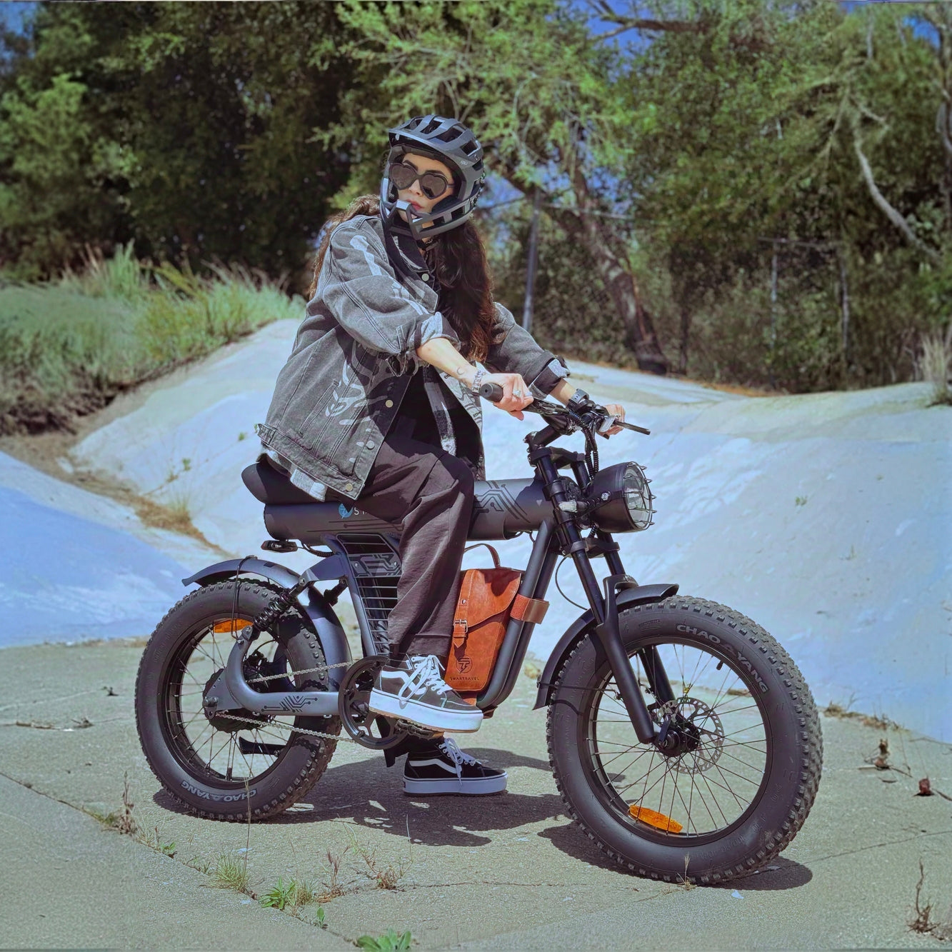 Smartravel Rocket ST201F 1500W Retro Motorcycle Style Off-Road Electric Bike Fat Tire