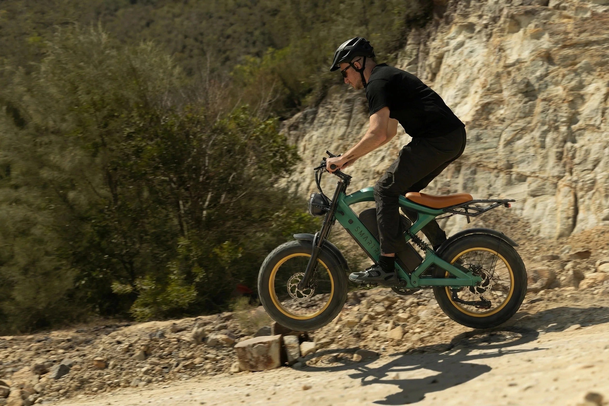 Smartravel Raptor ST202 GPS-Enabled All-Terrain Electric Bike