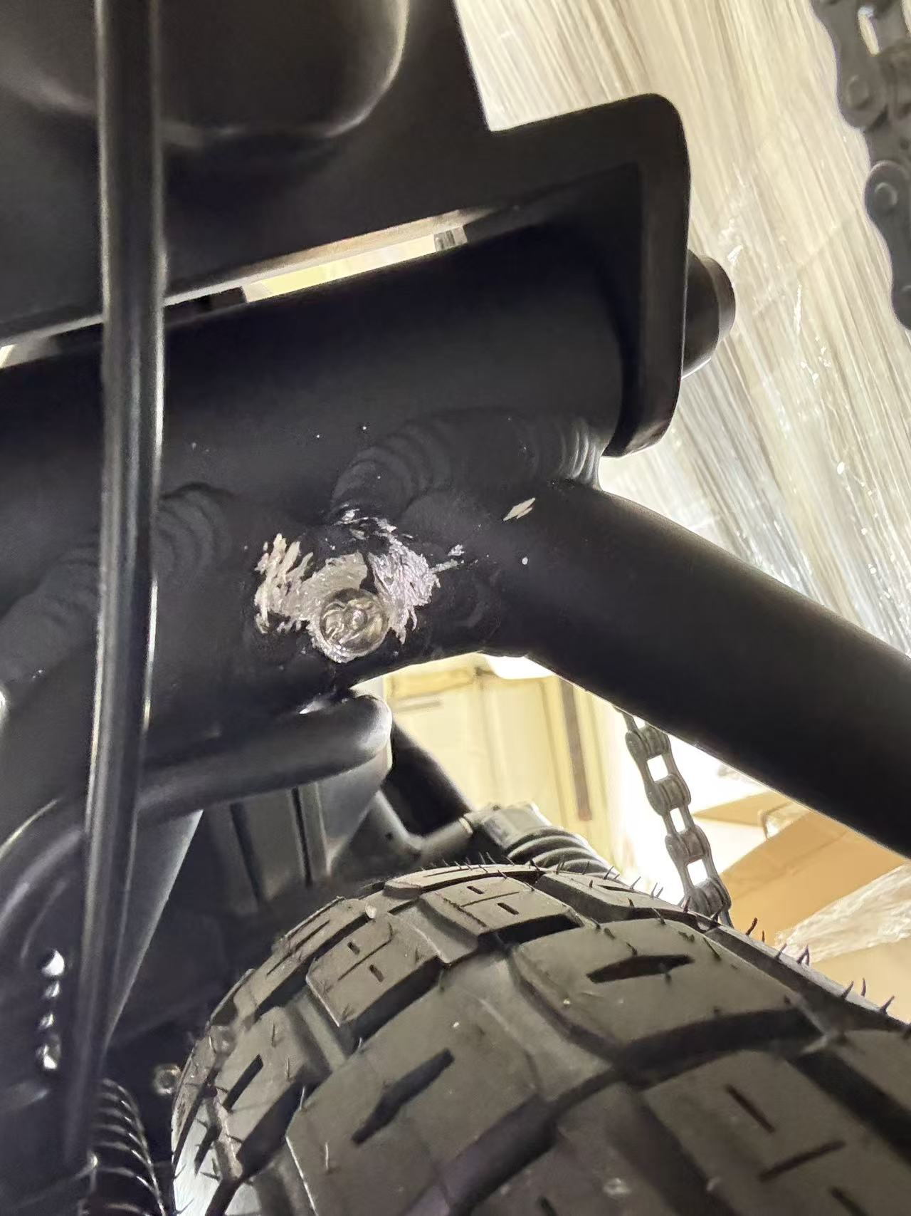[Official Certification — Stripped Screw Holes on Front and Rear Mudguards] BG-X Black Electric Bicycle