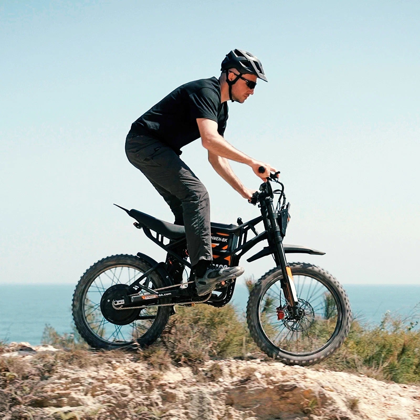 Smartravel M23 6500W Electric Dirt Bike
